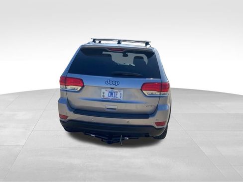 Used 2019 Jeep Grand Cherokee Laredo w/ Security & Convenience Group image 13