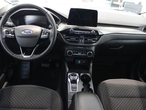 Used 2023 Ford Escape Active AWD/4WD image 7
