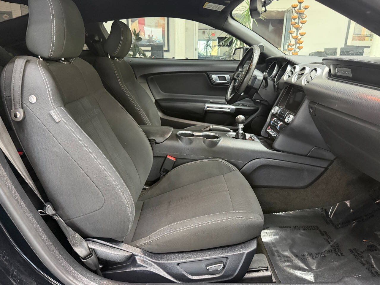 Used 2018 Ford Mustang Coupe w/ Equipment Group 101A RWD image 14