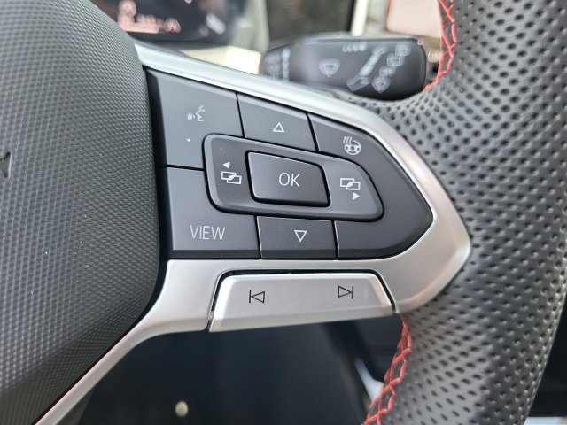 New 2026 Volkswagen GTI SE FWD image 23