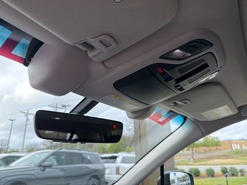 Used 2022 Subaru Outback Onyx Edition XT w/ Popular Package #2 image 22