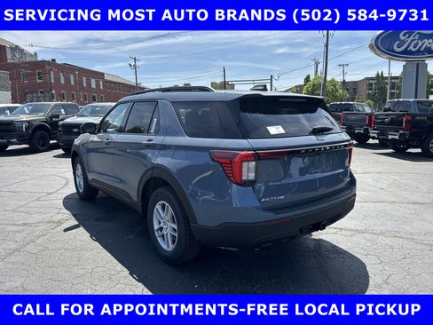 New 2026 Ford Explorer Active AWD/4WD image 4