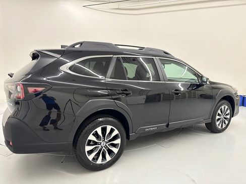 Certified 2024 Subaru Outback Limited AWD/4WD image 5