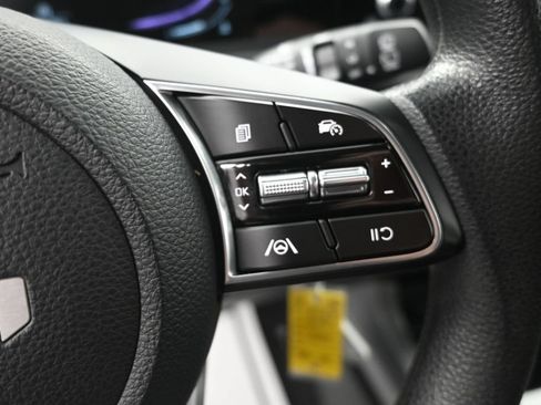 Certified 2026 Kia Seltos LX FWD image 23