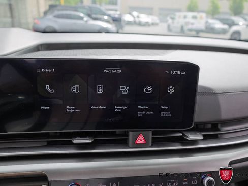 Used 2025 Kia Carnival SX Prestige FWD image 34