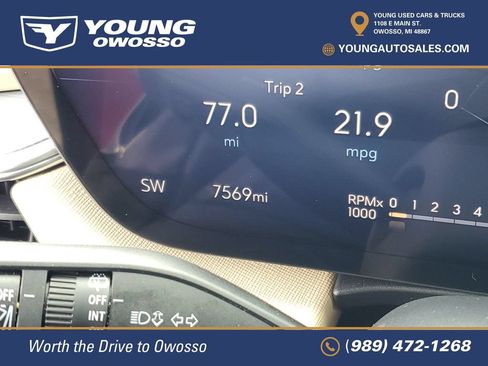 Used 2026 Buick Enclave Preferred w/ Power Package AWD/4WD image 12