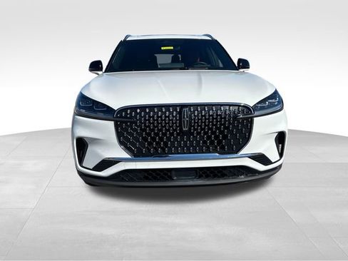 Used 2025 Lincoln Aviator Reserve w/ Equipment Group 201A image 8