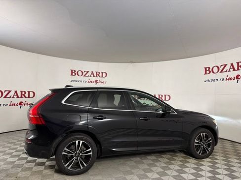 Used 2020 Volvo XC60 T5 Momentum FWD image 9