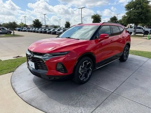 Used 2019 Chevrolet Blazer RS FWD image 3