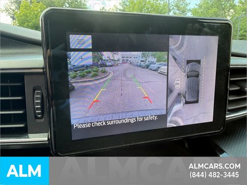 Used 2022 Ford Explorer ST-Line w/ Class IV Trailer Tow Package AWD/4WD image 18