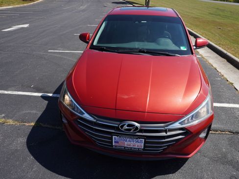 Used 2020 Hyundai Elantra Value Edition image 2
