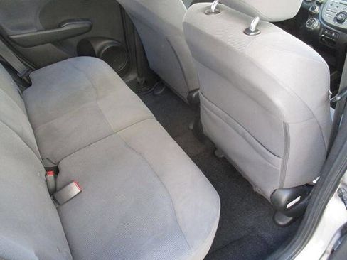 Used 2010 Honda Fit image 16