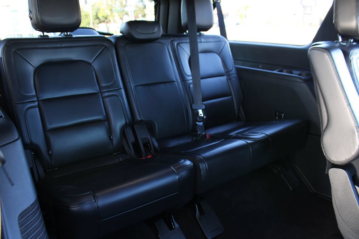 Used 2020 Lincoln Navigator L Reserve w/ Equipment Group 208A Reserve AWD/4WD image 26