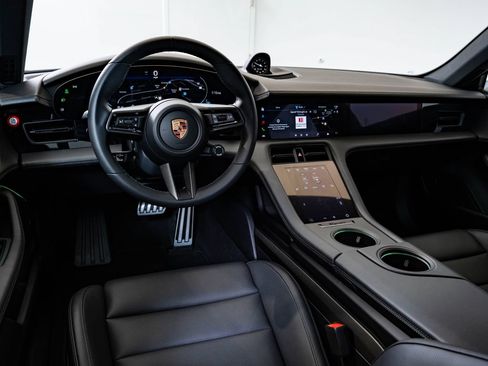 New 2026 Porsche Taycan 4S AWD/4WD image 4