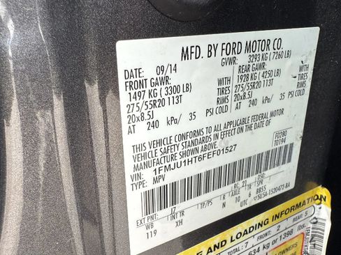 Used 2015 Ford Expedition XLT w/ Equipment Group 202A RWD image 48