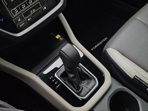 Certified 2025 Subaru Forester Limited image 16