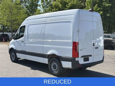 Used 2025 Mercedes-Benz Sprinter 2500 image 11