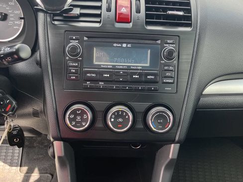 Used 2015 Subaru Forester 2.5i Premium w/ All-Weather Package AWD/4WD image 17