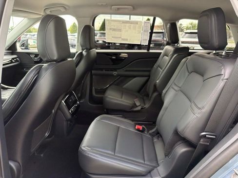 New 2026 Lincoln Aviator 2WD image 16