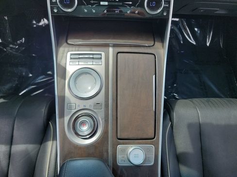 Used 2021 Genesis GV80 3.5T w/ Advanced Package 06 AWD/4WD image 11
