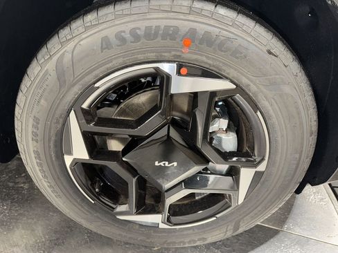 New 2026 Kia Sportage EX image 14