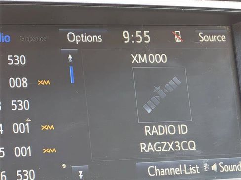 Used 2016 Toyota RAV4 Limited FWD image 6