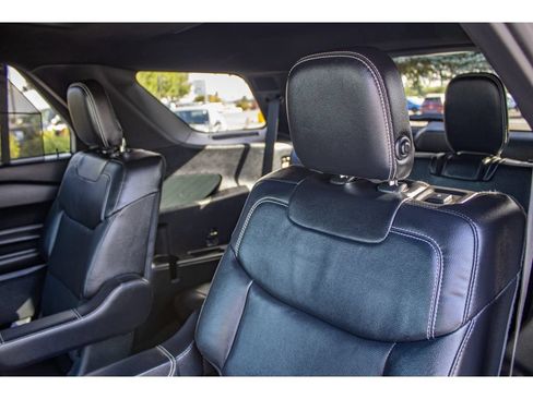 Used 2020 Ford Explorer ST w/ ST Street Pack AWD/4WD image 18