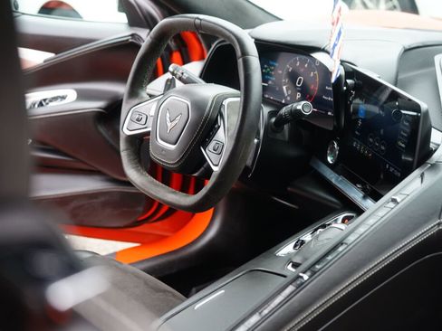 Used 2020 Chevrolet Corvette Stingray Premium Cpe w/ 3LT Preferred Equipment Group image 16