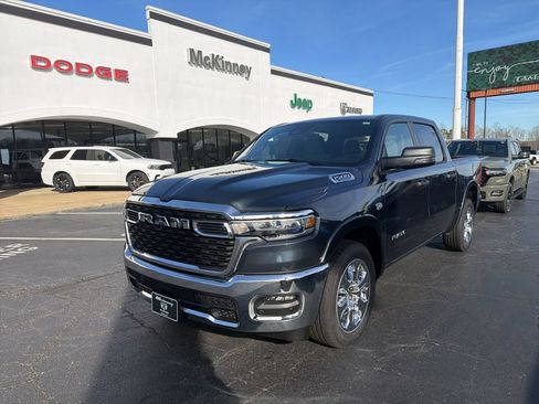 New 2026 RAM 1500 Big Horn AWD/4WD image 3