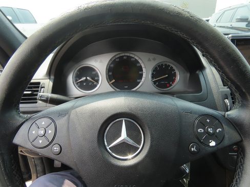 Used 2008 Mercedes-Benz C 350 Sport image 26