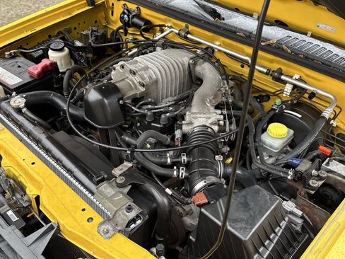 Used 2002 Nissan Xterra 4WD S/C image 28