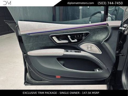 Used 2025 Mercedes-Benz EQS AMG 4MATIC image 25