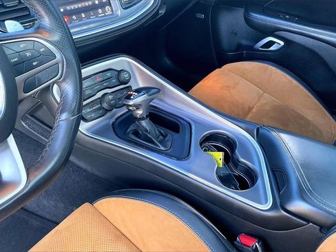 Used 2022 Dodge Challenger R/T Scat Pack w/ Dynamics Package image 15