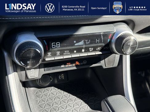 Used 2024 Toyota RAV4 LE image 15