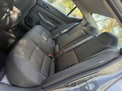 Used 2025 Nissan Altima 2.5 SV image 31