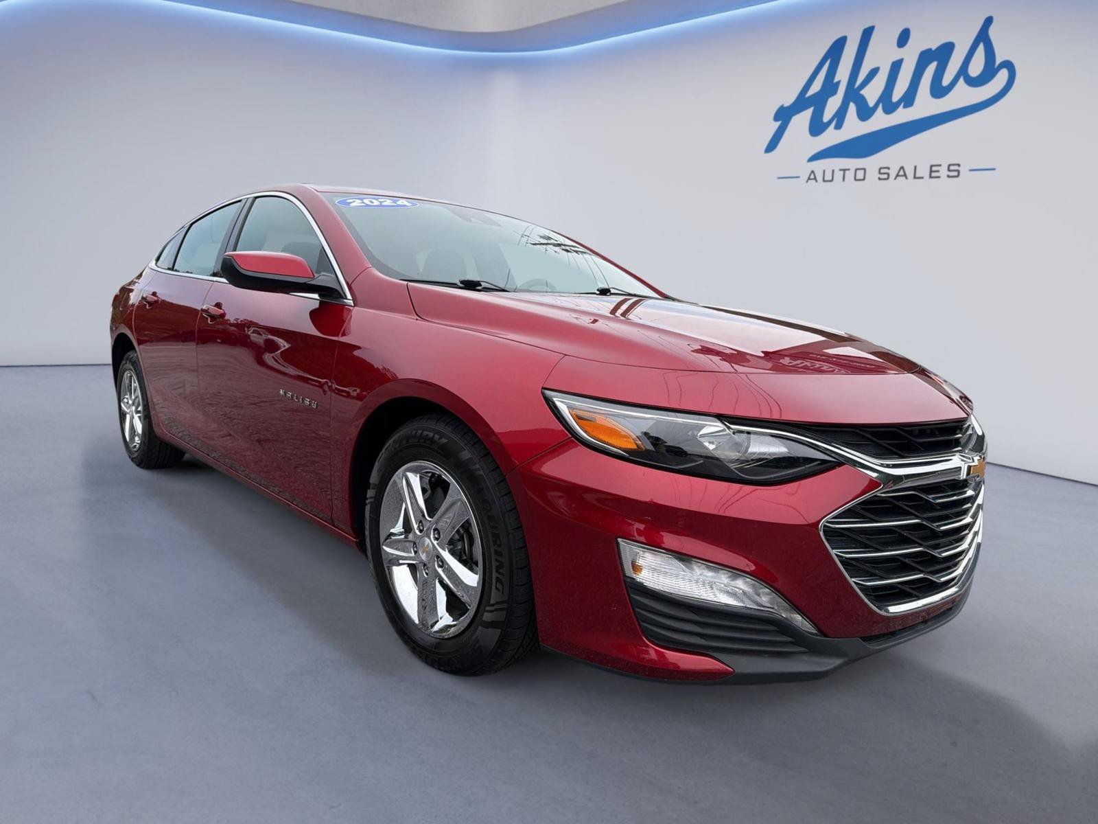 Used 2024 Chevrolet Malibu LT FWD image 8