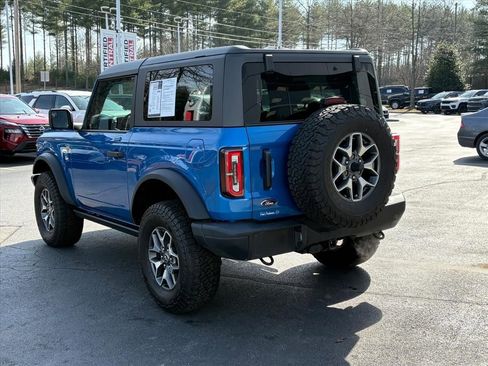 Used 2022 Ford Bronco Badlands image 4