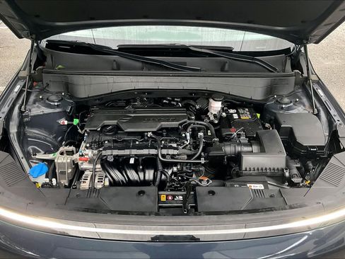 Certified 2024 Hyundai Kona SEL AWD/4WD image 32
