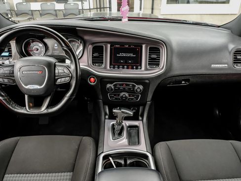 Used 2019 Dodge Charger R/T image 19