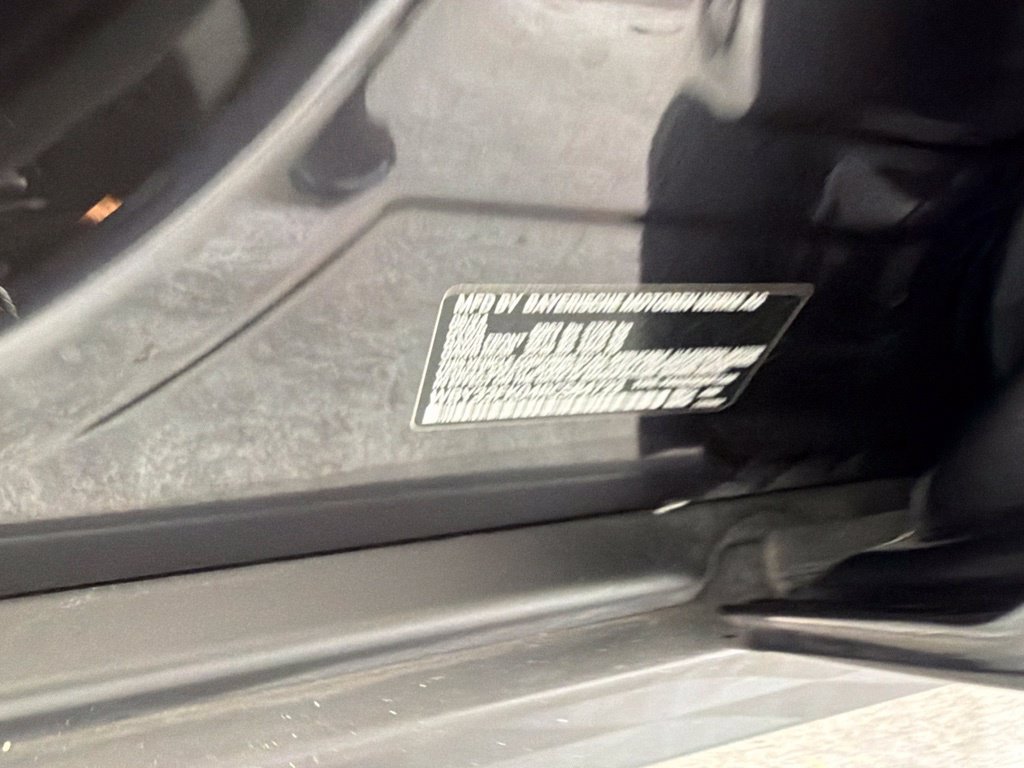 Used 2024 BMW i5 eDrive40i w/ Premium Package RWD image 44
