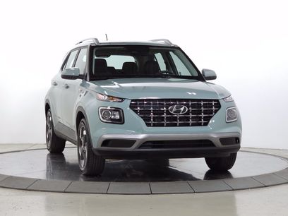 Certified 2025 Hyundai Venue SEL