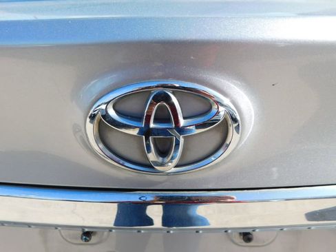 Used 2016 Toyota Avalon XLE FWD image 14