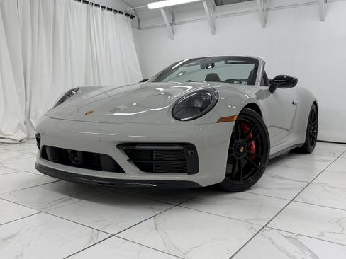 Certified 2023 Porsche 911 Carrera 4 GTS AWD/4WD image 9
