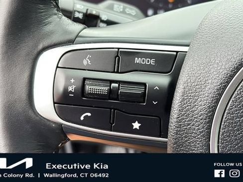 Used 2024 Kia Sportage SX FWD image 14