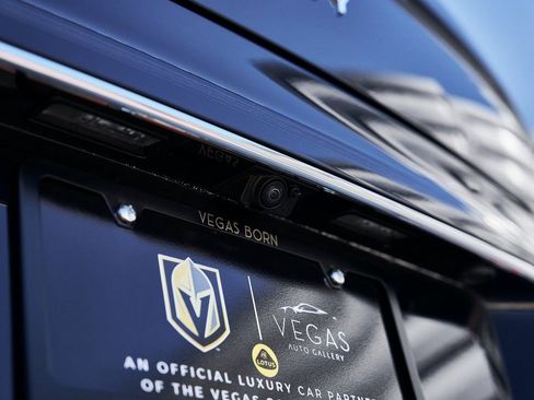 Used 2024 Bentley Flying Spur V8 image 14