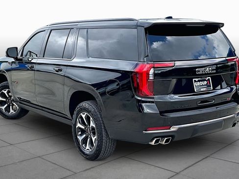 Used 2025 GMC Yukon XL AT4 Ultimate w/ LPO, Floor Liner Package image 12