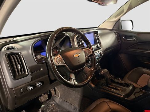 Used 2020 Chevrolet Colorado Z71 image 9