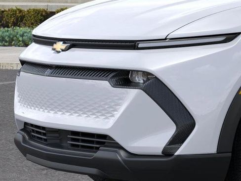 New 2026 Chevrolet Equinox EV LT image 13