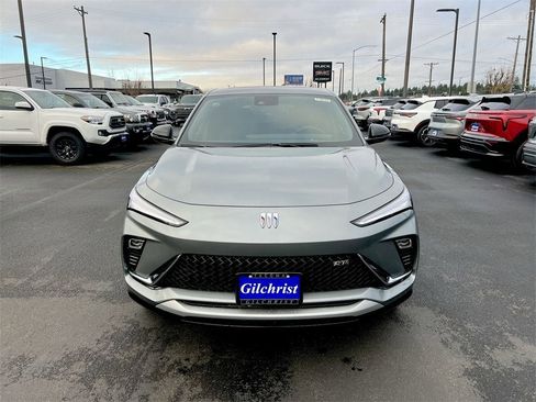 New 2026 Buick Envista Sport Touring image 25