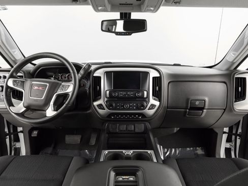 Used 2019 GMC Sierra 2500 SLE image 12